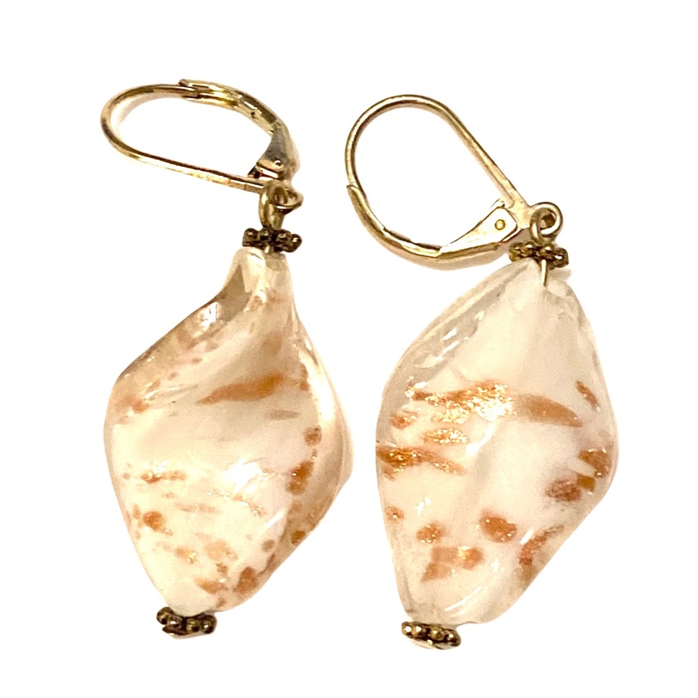 White Gold Glass dangle earrings